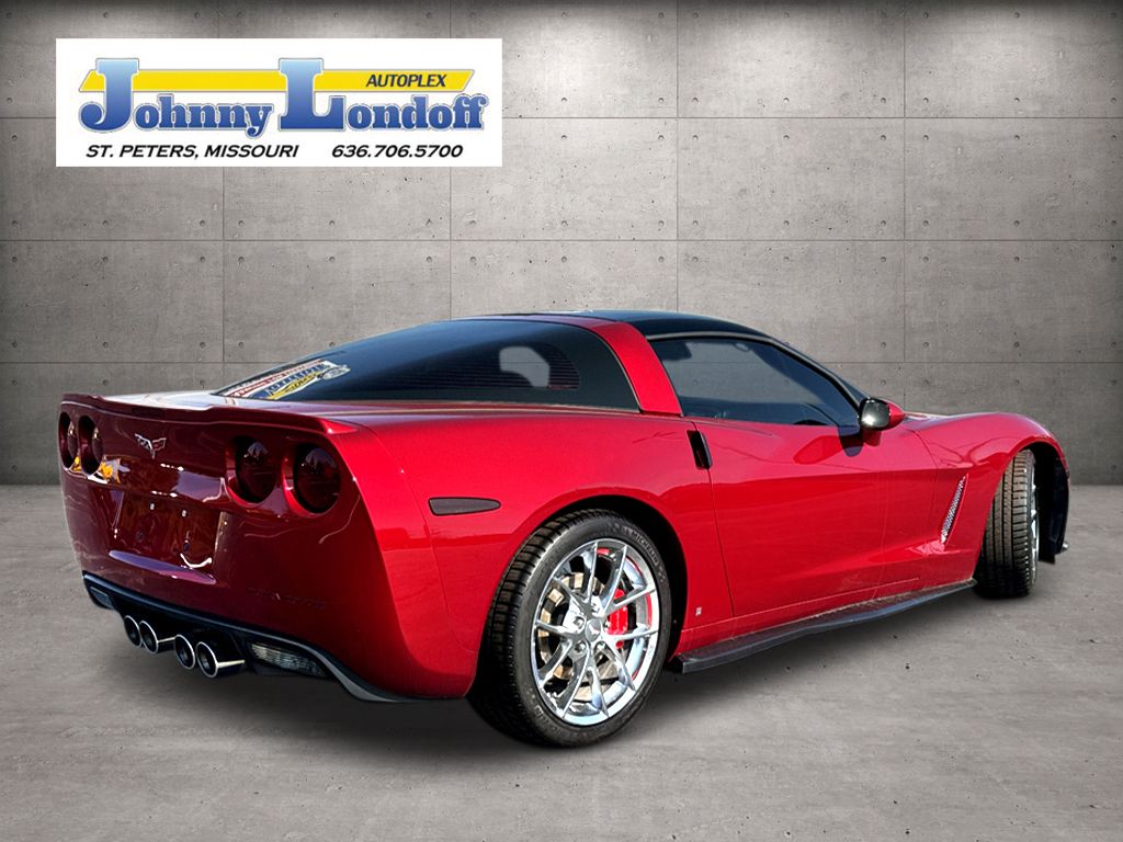 2008 Chevrolet Corvette - 1G1YY26WX85109561 - Image #2