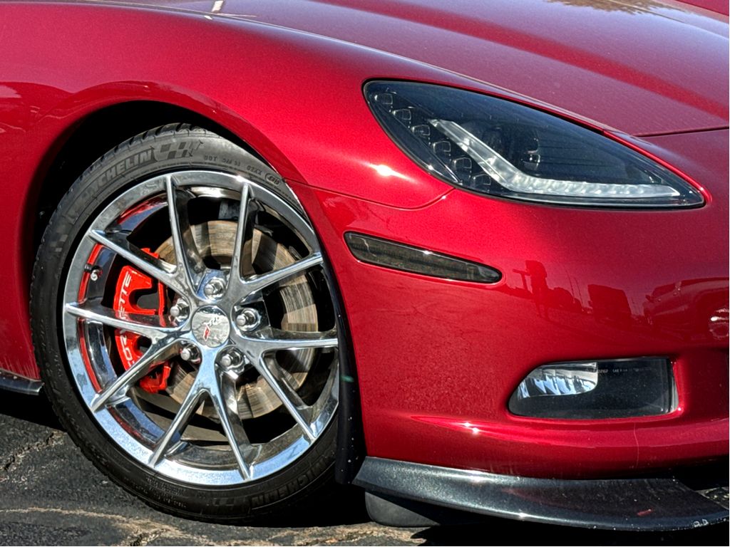 2008 Chevrolet Corvette - 1G1YY26WX85109561 - Image #23