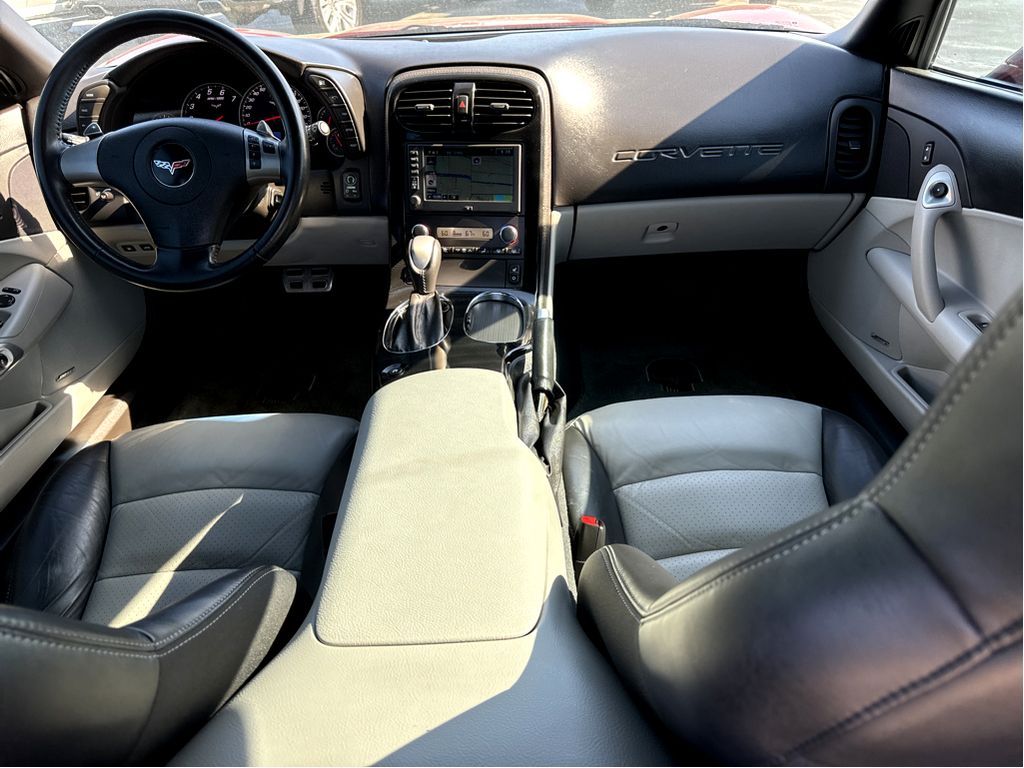 2008 Chevrolet Corvette - 1G1YY26WX85109561 - Image #8