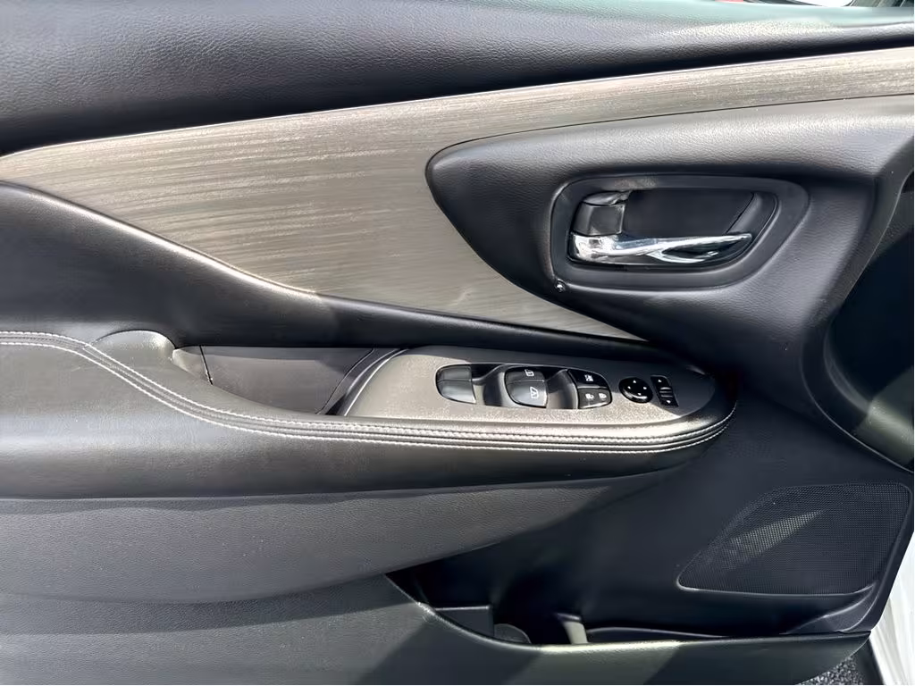 2018 Nissan Murano - 5N1AZ2MH5JN105297 - Image #16