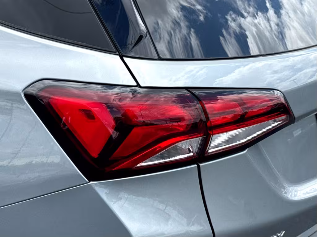 2023 Chevrolet Equinox - 3GNAXKEG5PS138659 - Image #22